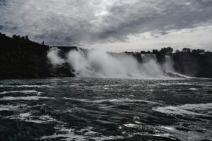 boat from toronto to niagara falls​