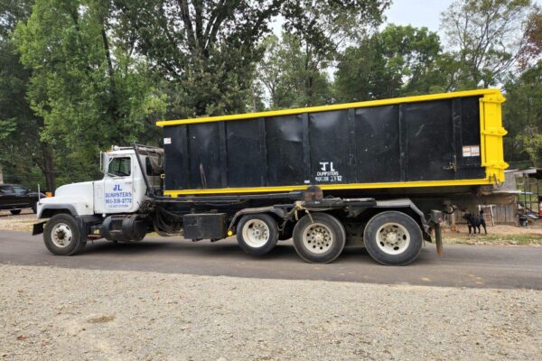 Can Emergency Dumpster Rentals Help with Post-Hurricane Cleanup? Memphis emergency dumpster rentals