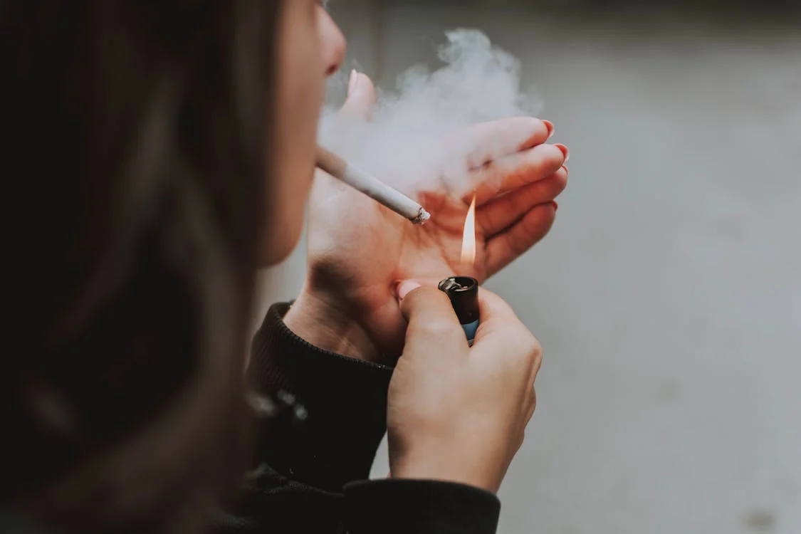 Giving up smoking is notoriously difficult. Nicotine dependence affects both brain chemistry and behavior.