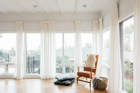 Windows and Floor to Ceiling Windows