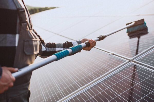 Is It Worth Getting Solar Panels Cleaned? Solar Panels Cleaned