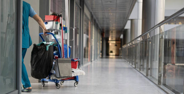 How Can a Commercial Cleaning Service Help You Maintain Health Standards? commercial cleaning service