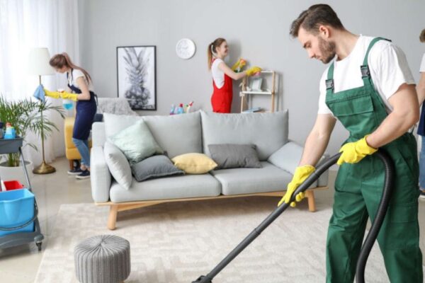 Get the best and affordable deep cleaning services Dubai by UrbanMop