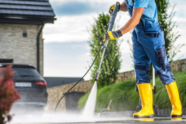 How Much Does It Cost to Hire a Pressure Washer? Pressure Washer